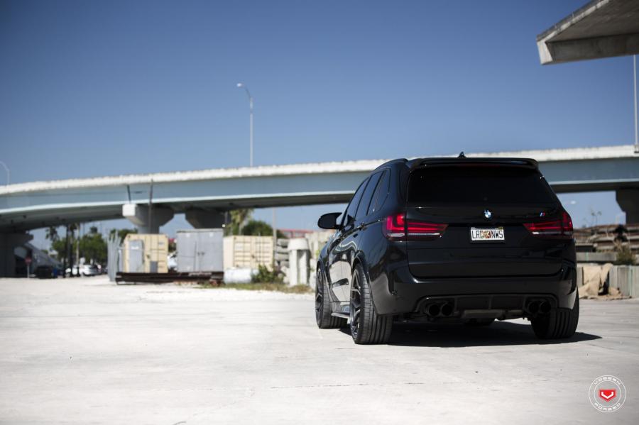  BMW X5 M on Vossen Wheels (HC-3) 2018 года  (фото 40 из 41)